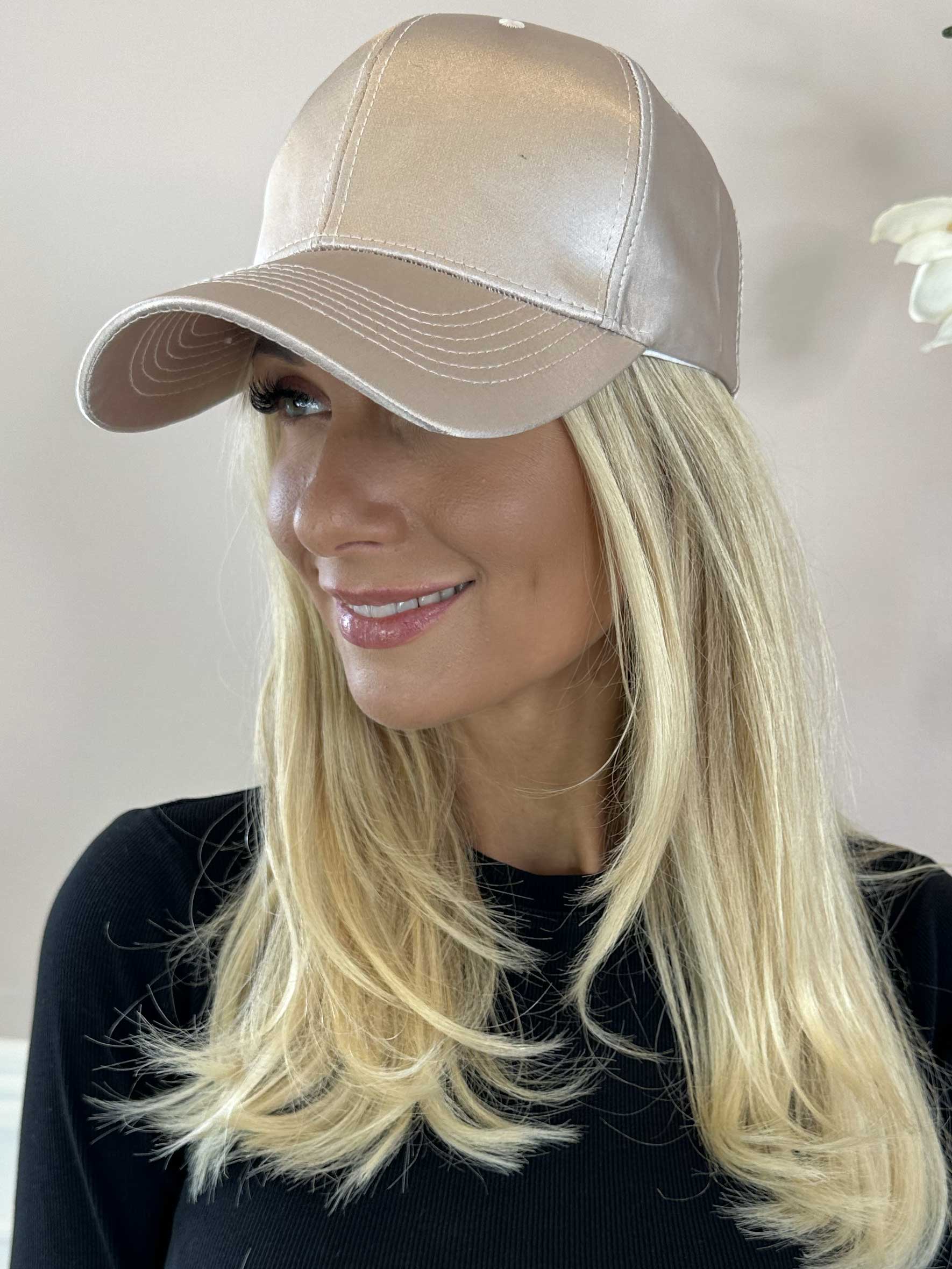 Roberta - Skimrande mössa